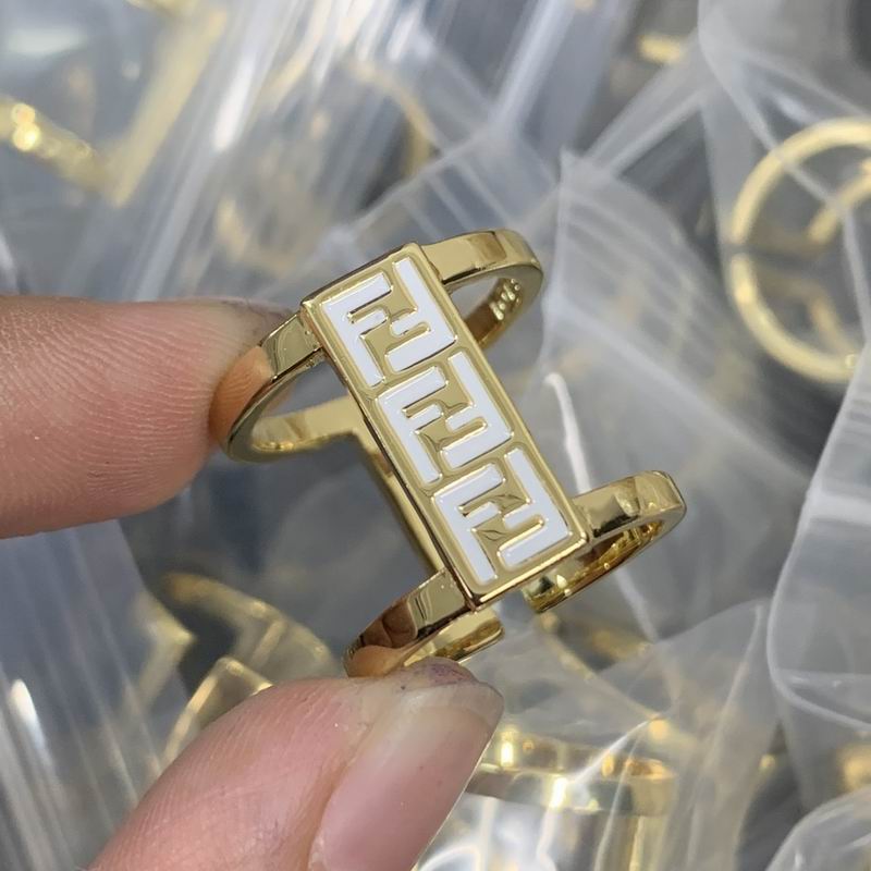 Fendi ring 01lyr13
